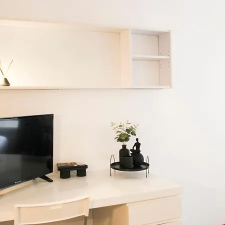 Practical In The Heart Of La Défense Appartement *