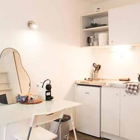 Practical In The Heart Of La Defense