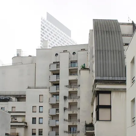 Lejlighed Practical On The Outskirts Of La Defense Courbevoie